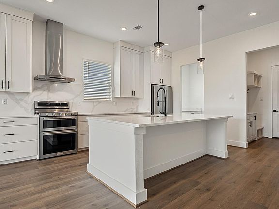 6th image of this home