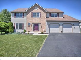 322 Kentucky Ave, Sinking Spring, PA 19608