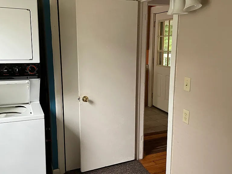 614 S Brooks St #1 — Photo 14