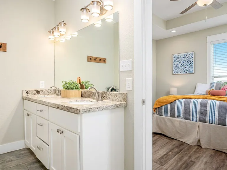 Gulf Shores Dr — Photo 38