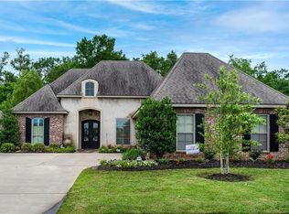 5901 Marthas Dr, Alexandria, LA 71303