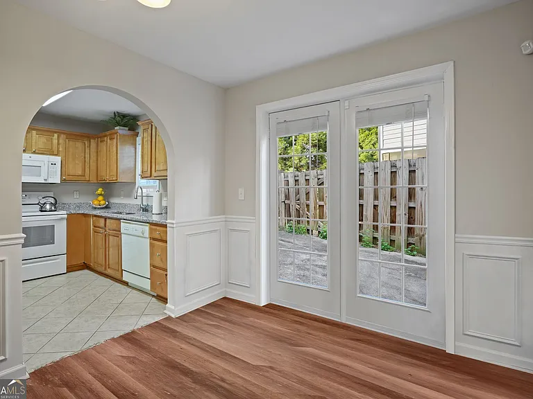 306 Summer Pl NW #MAIN — Photo 8