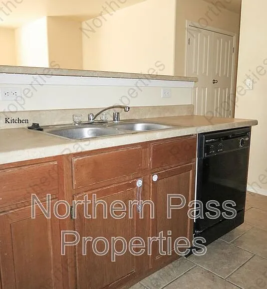 7720 Howard St #A — Photo 9