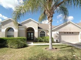 18124 Pheasant Walk Dr, Tampa, FL 33647