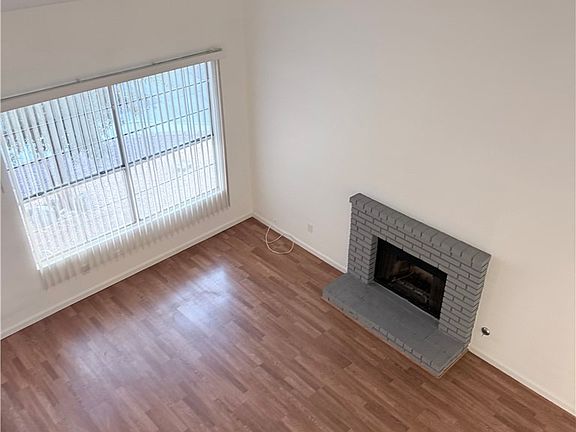 4th image of 118 Blueberry Ln