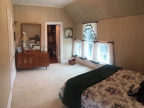 2nd floor bedroom 1