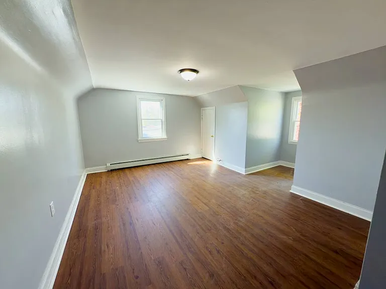 69 McArthur Rd — Photo 13