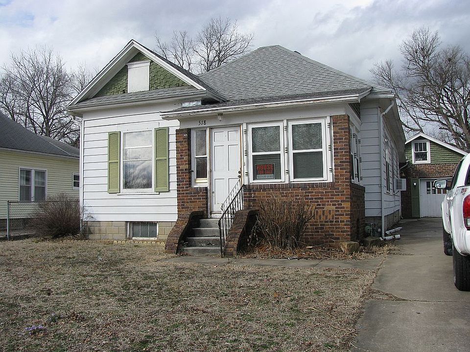 1st image of 516-518 W Martin St