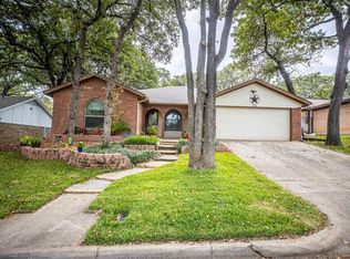4508 Deer Lodge Ct, Arlington, TX 76017
