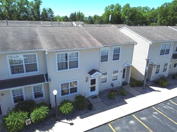 659 W Liberty St Unit E, Wauconda, IL 60084