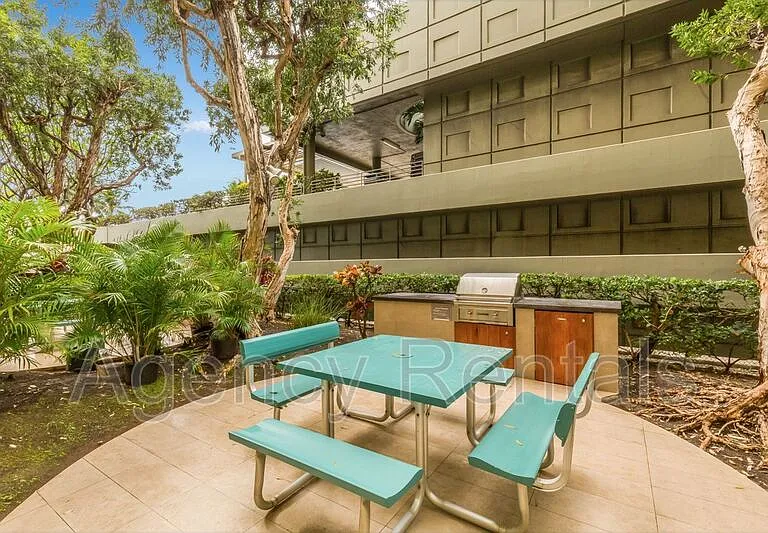 1350 Ala Moana Blvd #3111 — Photo 23