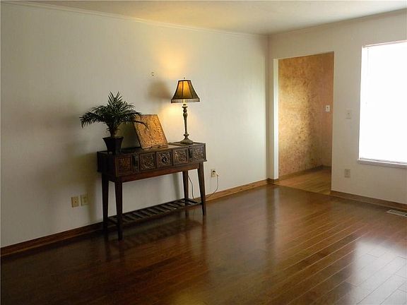 Entry way and living area.