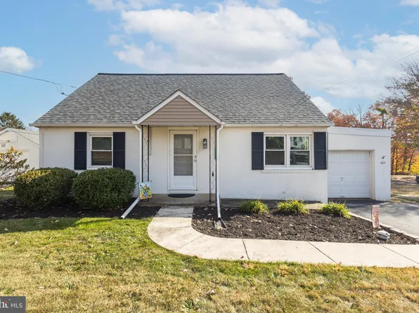 605 N Ridge Rd, Perkasie, PA 18944