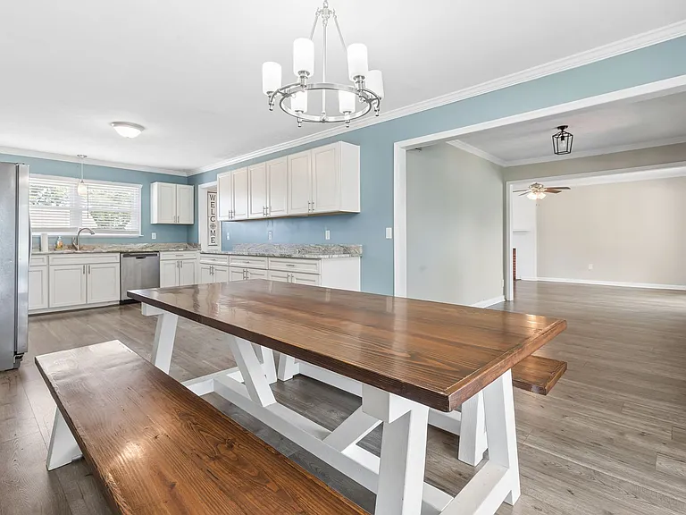 29 Adriatic Ave — Photo 15