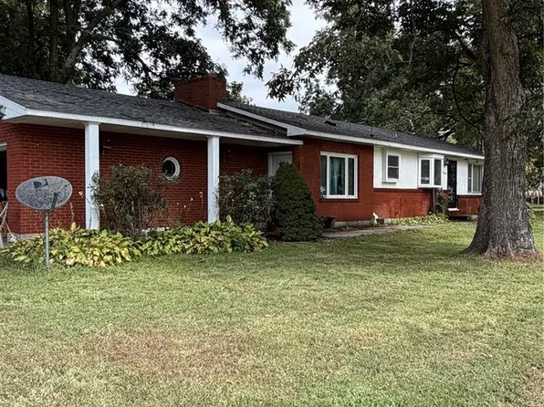804 State Hwy W, Oran, MO 63771