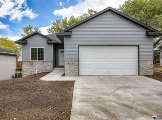 5110 W Leighton Ave, Lincoln, NE 68524