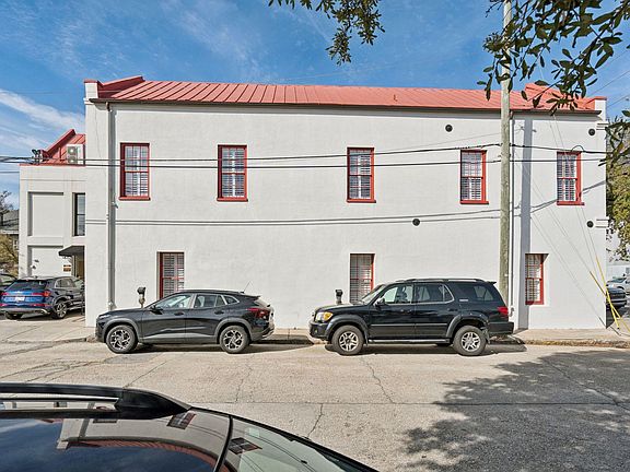 3rd image of 241 E Bay St