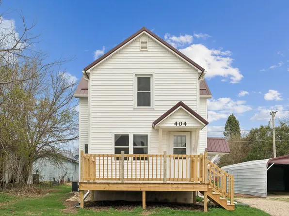 404 Franklin St, Elgin, IA 52141
