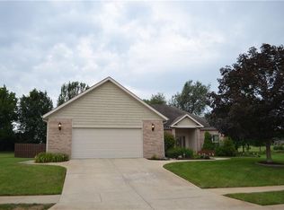 2005 Canyon Creek Dr, Lafayette, IN 47909