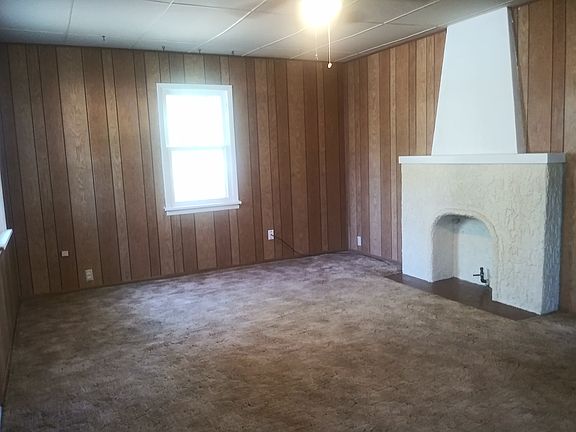 2nd image of 1005 S Louisiana St