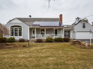 23 Fairview Rd, Wilbraham, MA 01095