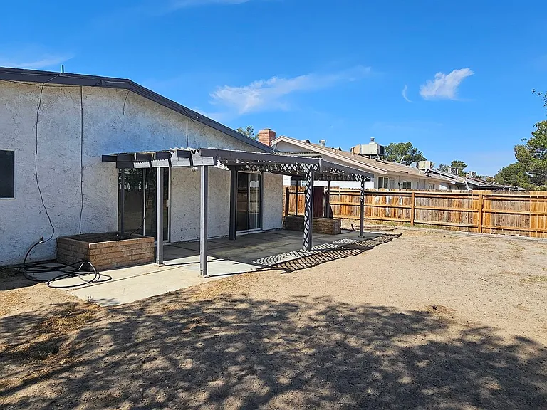 812 Kinnett Ave — Photo 11