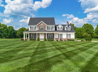 6266 Fairway Dr, Carroll, OH 43112