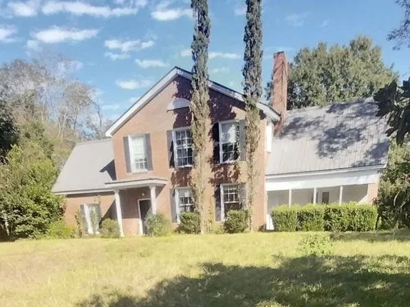 82 S Midway St, Clayton, AL 36016