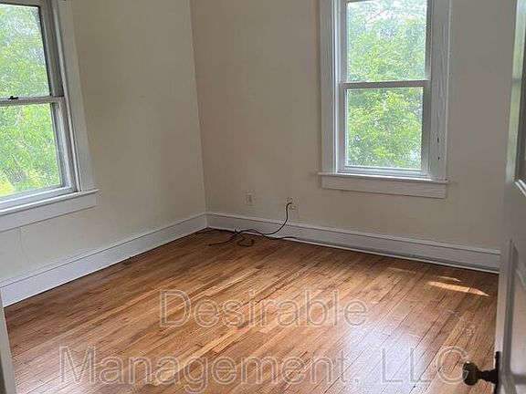 3rd image of 32 Manteo Ave #B