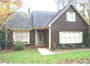 701 Pineview Dr, Wake Forest, NC 27587