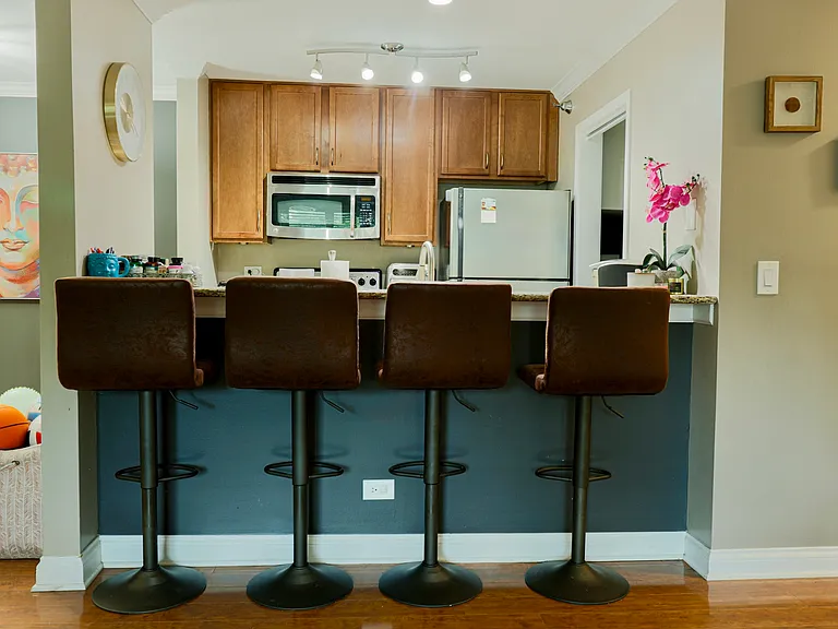 129 Glengarry Dr #110 — Photo 10
