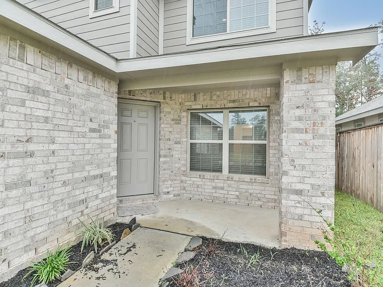 3707 Solanum Dr — Photo 3