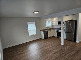 516 Wells Ave S APT A, Renton, WA 98057