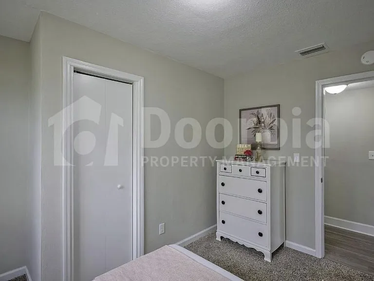 5067 French St — Photo 20