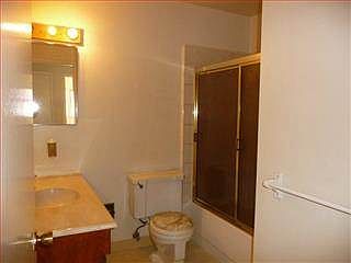 4th image of 7561 Peach Blossom Dr