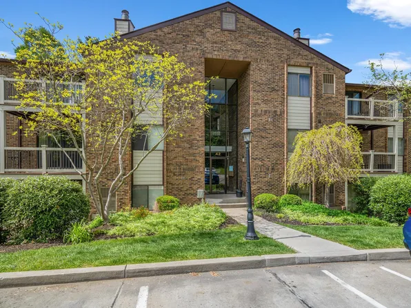 42 Woodland Hills Dr Suite 11, Southgate, KY 41071