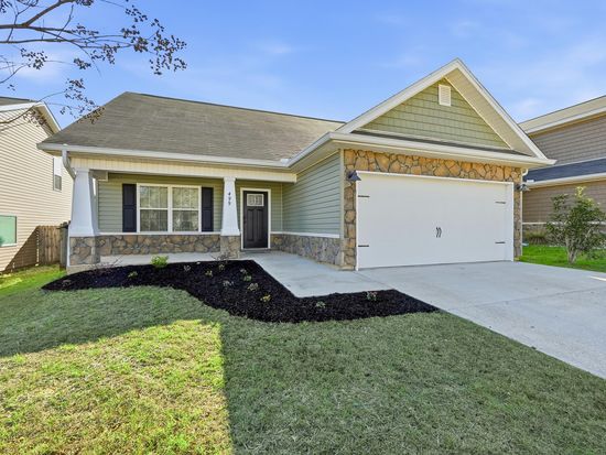 499 Eisenhower Dr, Crestview, FL 32539