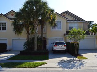 1032 Pinewood Lake Ct, Greenacres, FL 33415