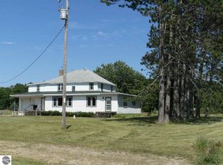 8407 M 72 E, Kalkaska, MI 49646