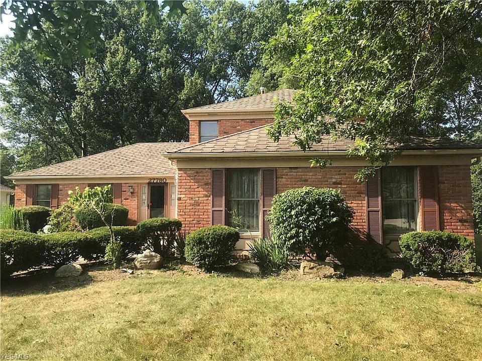 1st image of 27780 Southbridge Cir