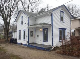 612 S Locust St, Janesville, WI 53548