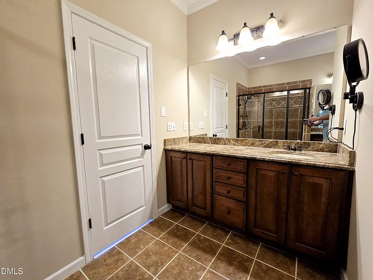 6229 Oconner St — Photo 35