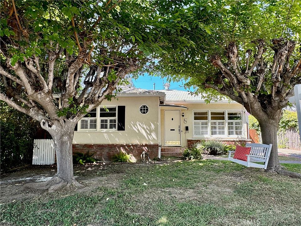 1st image of 84 San Gorgonio Dr