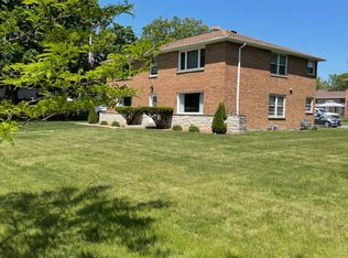 5106 W Kinnickinnic River Pkwy #3, Milwaukee, WI 53219