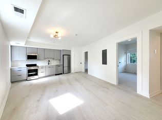 4710 41st St NW #304, Washington, DC 20016