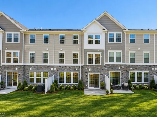 177 Jasmine Dr, Warren Twp., NJ 07059