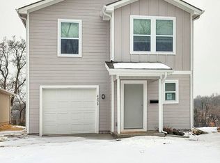 4028 Highland Ave, Kansas City, MO 64110