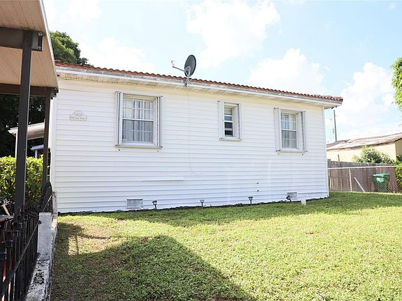 5th image of 5020 NW 1st Avenue