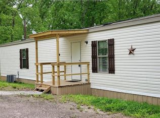 521 Hackworth Dr, Kenna, WV 25248