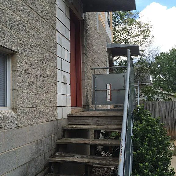 2038 Atherton Heights Ln — Photo 1